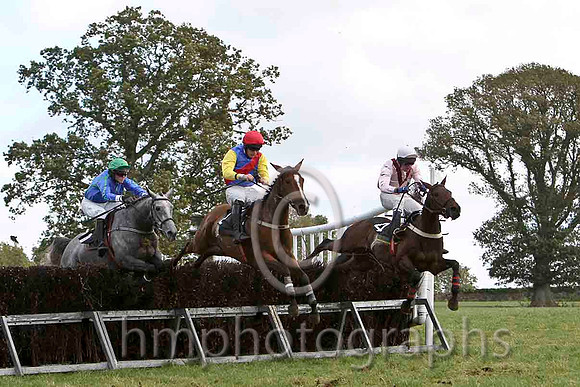 Sansa Start & J Cresswell - 3rd (1, royal blue, emerald green) &Sentry Girl & M J O'Hare - 2nd (2, royal blue, red sash) & En Suite & N McParlan - Winner (4, pink, maroon chevron) - FT8E7055-e