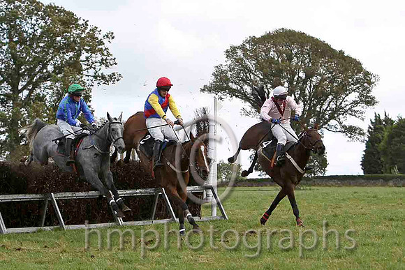En Suite & N McParlan - Winner (4, pink, maroon chevron) - FT8E7057-e2