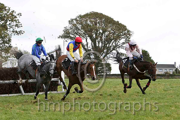En Suite & N McParlan - Winner (4, pink, maroon chevron) - FT8E7059-e3
