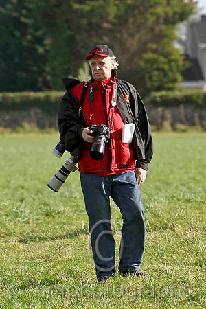 Ron McKnight - Racing Journalist - FT8E7127-e
