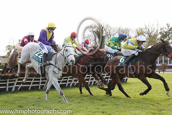 01st Some Article ( 20 , orange and green hoops, blue cap ) and N.P. Madden - Trainer : Thomas Mullins - Owner : John P. McManus