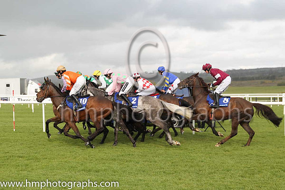 The start of the BoyleSports Champion Chase (Grade 1)