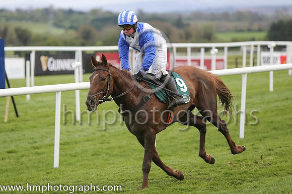 21st Can't Be Done ( 9 , white, blue chevron ) and J.P. McKeown - Trainer : W. F. Treacy - Owner : W. F. Treacy