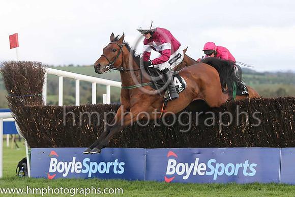 01st Valseur Lido (FR) ( 4 , maroon, white star ) and R. Walsh - Trainer : W.P. Mullins - Owner : Gigginstown House Stud