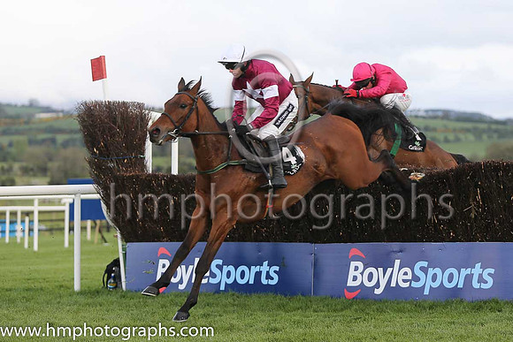 01st Valseur Lido (FR) ( 4 , maroon, white star ) and R. Walsh - Trainer : W.P. Mullins - Owner : Gigginstown House Stud