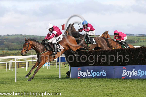 01st Valseur Lido (FR) ( 4 , maroon, white star ) and R. Walsh - Trainer : W.P. Mullins - Owner : Gigginstown House Stud