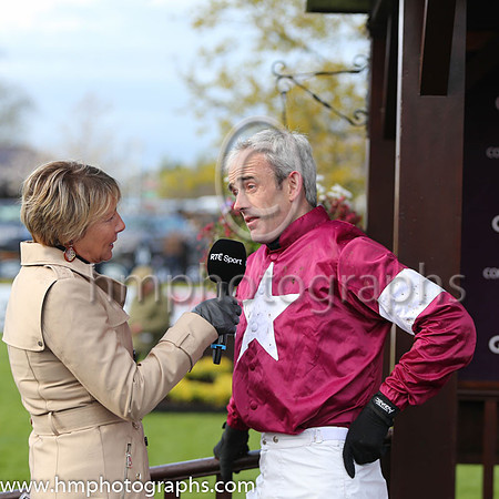 01st Valseur Lido (FR) ( 4 , maroon, white star ) and R. Walsh - Trainer : W.P. Mullins - Owner : Gigginstown House Stud