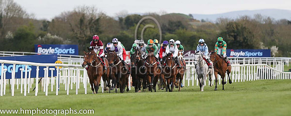JLT INH Flat Race at Punchestown