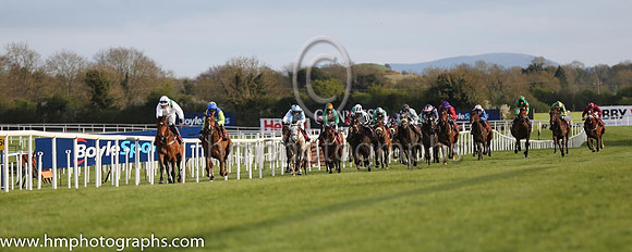 01st Timing'severything ( 20 , white, green epaulettes ) and J.M. Mangan (3) - Trainer : P. Twomey - Owner : P. Twomey