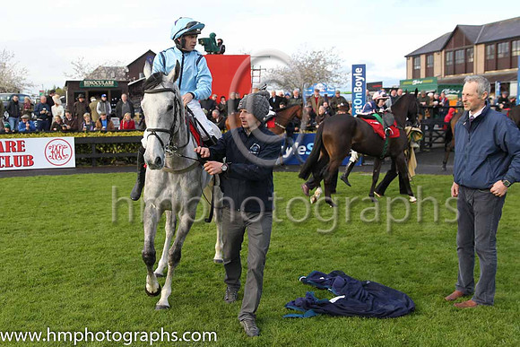 03rd Weyburn ( 21 , light blue, dark blue seams ) and S. Crawford - Trainer : S.R.B. Crawford - Owner : S.R.B. Crawford