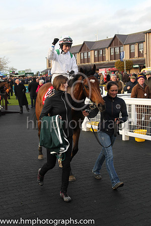 01st Timing'severything ( 20 , white, green epaulettes ) and J.M. Mangan (3) - Trainer : P. Twomey - Owner : P. Twomey