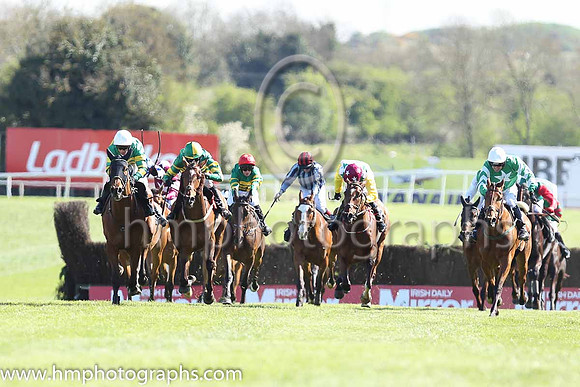 03rd Ned Buntline (GB) ( 3 , orange and green hoops ) and P. Carberry - Trainer : Noel Meade - Owner : John P. McManus