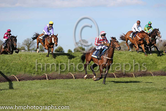 05th Boxing Along ( 3 , red and white hoops ) and P. Power (7) - Trainer : Vincent Laurence Halley - Owner : Laurence V. Halley