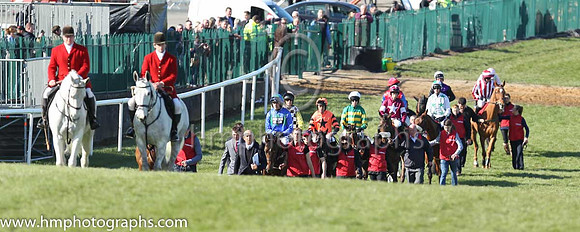 Ladbrokes World series Hurdle (Grade 1) parade of horses at Punchestown