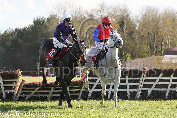 07th Thousand Stars (FR) ( 9 , red, blue sleeves ) and P. Townend - Trainer : W.P. Mullins - Owner : Hammer &amp; Trowel Syndicate