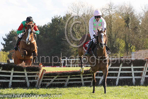 09th Captainofthefleet ( 1 , green. Red inverted tirangle ) and E. O'Connell - Trainer : Eamonn O'Connell - Owner : Ab Initio Syndicate and 08th Zaidpour (FR) ( 12 , pink, light green stars ) and D.J.