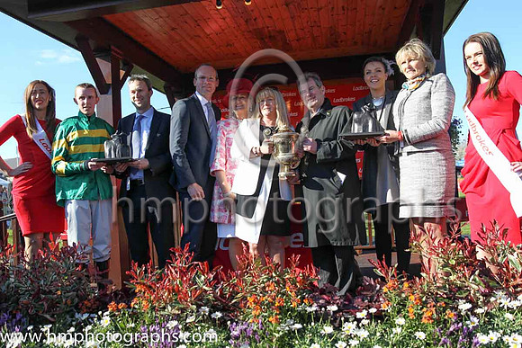 01st Jezki ( 6 , orange and green hoops ) and M.P. Walsh - Trainer : Mrs John Harrington - Owner : John P. McManus