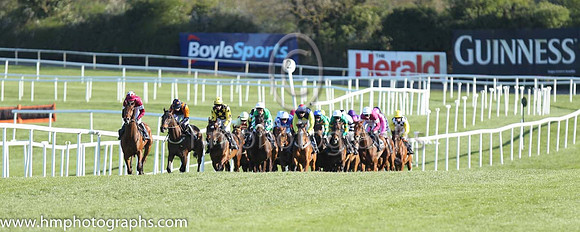 12th Horendus Hulabaloo ( 8 , maroon, white star ) and B.J. Cooper - Trainer : M.F.Morris - Owner : Gigginstown House Stud