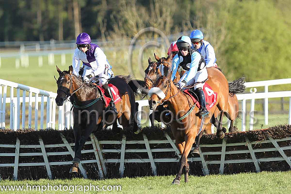 03rd Lyrical Theatre ( 7 , purple and white qtrd ) and P.W. Mullins - Trainer : W.P. Mullins - Owner : Hibo Syndicate