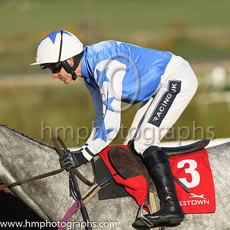 02nd Uranna (FR) ( 3 , blue, light blue star ) and R. Walsh - Trainer : W.P. Mullins - Owner : Supreme Horse Racing Club