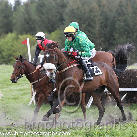 07th F Playingwithnumbers ( 23 ) and D Lavery - Trainer : J P Brennan - green, yellow cap