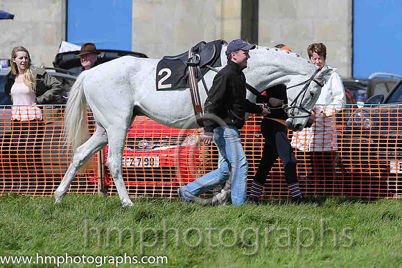 05th PU The Grey Lord ( 2 ) and M E McCrory - Trainer : Nessa Toher - red, emerald green chevrons