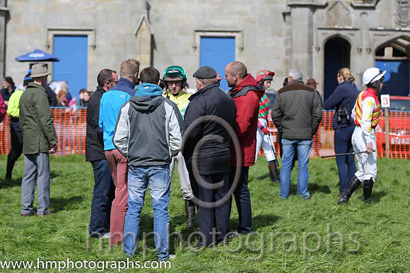 Parade ring at Necarne P2P
