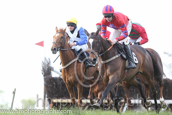 01st Without Wings ( 6 ) and M J O'Hare - Trainer : Liam Lennon - red, purple cross