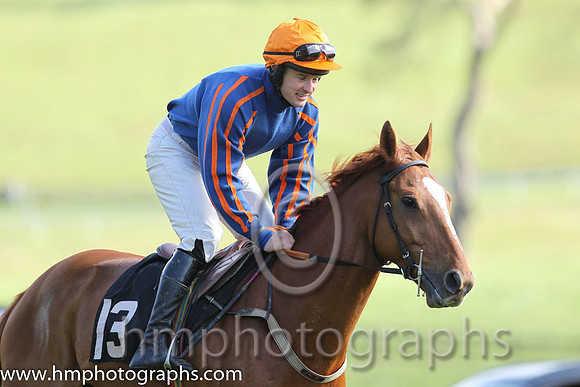 02nd Whinstone Dee ( 13 ) and M O'Hare - Trainer : Eamon McCann - blue, blue and orangestripes sleeves