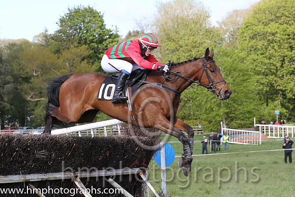 03rd The King's Posy ( 10 ) and M E McCrory - Trainer : Nessa Toher - red, green chevrons