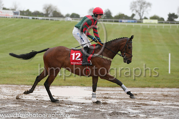 13th Meetmeatmidnight (GB) ( 12 , green, red chevron ) and I.J. McCarthy - Trainer : P.M.Mooney - Owner : Martin Bourke