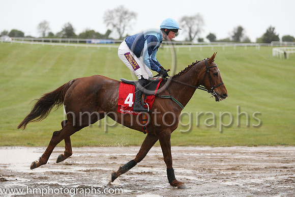08th Prosperity Square ( 4 , light blur , dark blue qtrd ) and P. Carberry - Trainer : Conor O'Dwyer - Owner : Owen Curtin