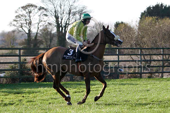 Awkward Moment , 7th - Jockey P T Enright - FT8E6577-e
