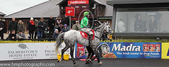 13th PU Yes Tom ( 8 , light green, pink star ) and R.M. Power - Trainer : S.R.B. Crawford - Owner : T.J. Topping