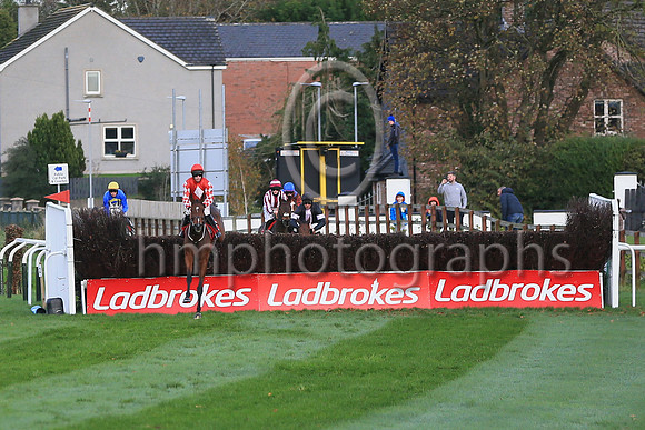 01st Mighty Potter (6 , red, white diamond ) Jockey: J W Kennedy , Trainer: Gordon Elliott