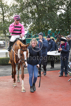 01st Now Where Or When (4 , pink and black hoops ) Jockey: Sam Ewing , Trainer: S R B Crawford