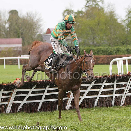 20th Hash Brown ( 9 , orange and green hoops ) and M.A. Enright - Trainer : Michael Hourigan - Owner : John P. McManus