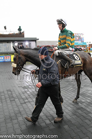 01st Sort It Out ( 8 , orange and green hoops ) and M.P. Walsh - Trainer : Edward P.Harty - Owner : John P. McManus