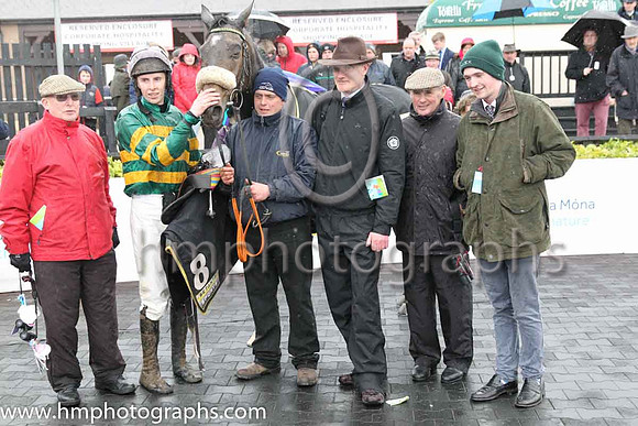 01st Sort It Out ( 8 , orange and green hoops ) and M.P. Walsh - Trainer : Edward P.Harty - Owner : John P. McManus