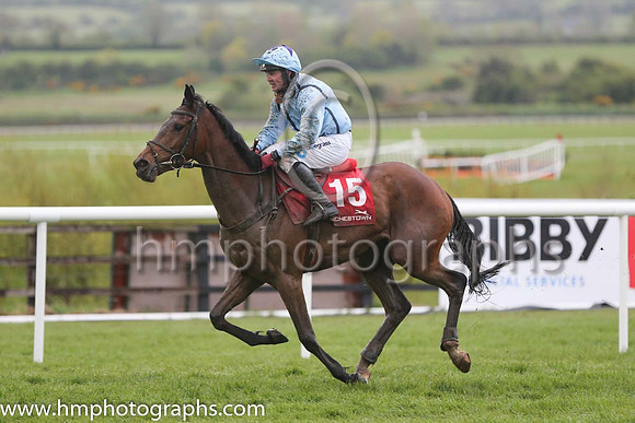 10th Bankhall ( 15 , light blue, dark blue seams ) and S. Crawford - Trainer : S.R.B. Crawford - Owner : S.R.B. Crawford