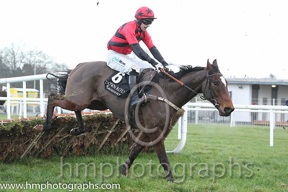 10 MilanPhardantetime & I J McCarthy - 10th (6, red and black chevrons ) - CU2D0052-46