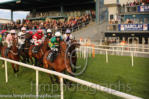 02nd Kalopsia ( 15 , orange and green hoops ) and S. O'Brien (7) - Trainer : A.P.O'Brien - Owner : John P. McManus