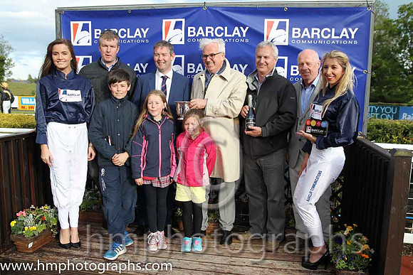 01st Medinah Gold ( 8 , red and white stripes ) and R.M. Power - Trainer : Peter Fahey - Owner : Festival Dreamers Syndicate