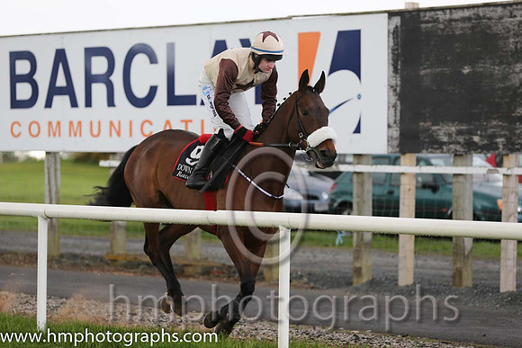 02nd Cecil Corbett (GB) ( 9 , beige, brown star ) and K.C. Sexton - Trainer : Gordon Elliott - Owner : Liam J. Clancy