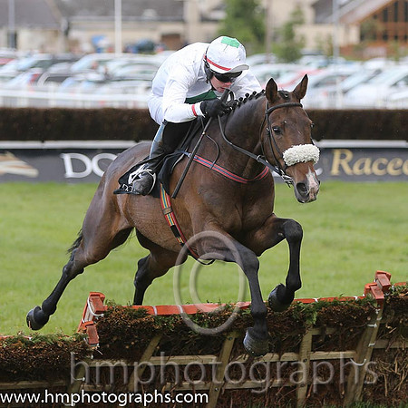 13th Nidge ( 14 , white, green star ) and S.E. Butler (5) - Trainer : John J. Maguire - Owner : John J. Maguire