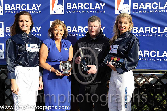 01st Mustadrik (USA) ( 19 , blue and white qtrd or blue and purple hoops ) and J.W. Kennedy (7) - Trainer : Gordon Elliott - Owner : Richard Gilbert