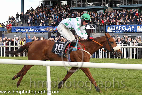 02nd Colms Dream ( 10 , white, green stars ) and Donagh Meyler (7) - Trainer : Karl Thornton - Owner : Colm's Dream Syndicate