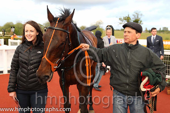 01st Glacial Drift (GB) ( 13 , red, black cross belts ) and D.L. Queally (5) - Trainer : T.J. Taaffe - Owner : Miss Catherine Magnier