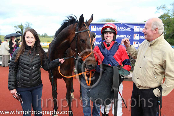 01st Glacial Drift (GB) ( 13 , red, black cross belts ) and D.L. Queally (5) - Trainer : T.J. Taaffe - Owner : Miss Catherine Magnier