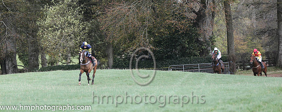 02 Serious Times and N O'Rourke - - 02nd (3 ,dark blue, yellow disc ) Trainer - Pater Maher